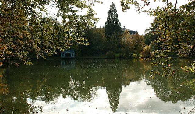 Oktober 2014