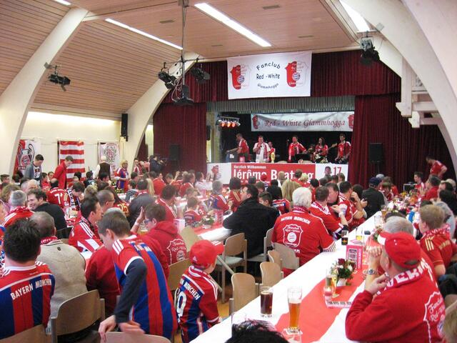 Kurze Pause vor der Autogrammstunde