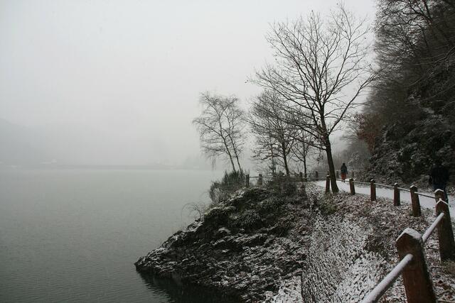 Die Staumauer ist schon zu erahnen!