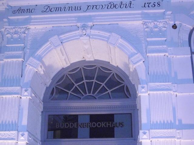 Literaturmuseum, Spezialbibliothek, Archiv, Forschungsstätte, Heinrich-und-Thomas-Mann-Zentrum; in der Mengstraße