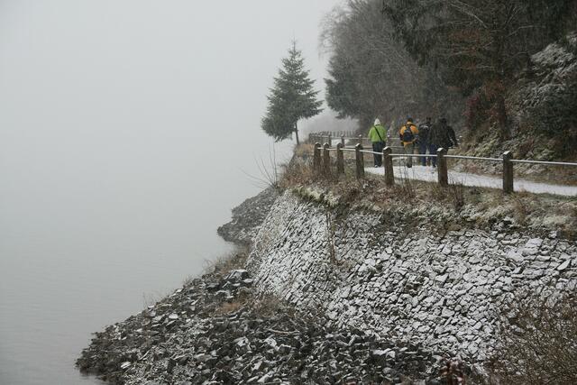 Kaum noch Weitsicht im windigen Schneetreiben