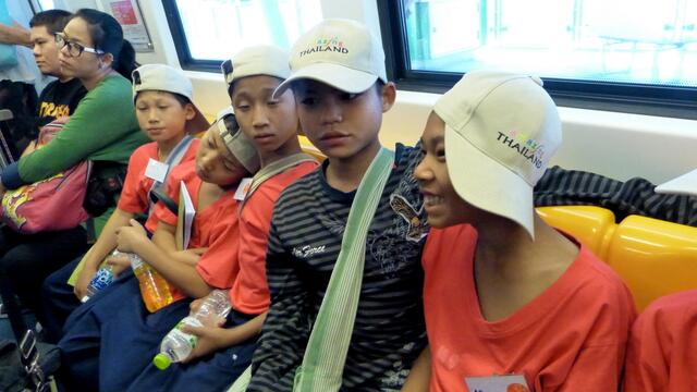 Reserviert fuer Kinder,Schwangere und gebrechliche Personen.