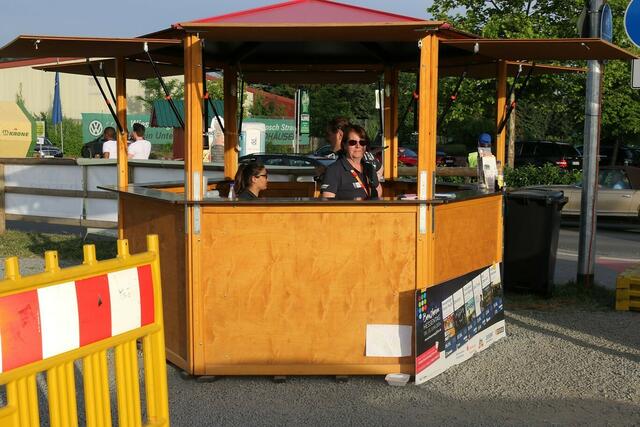 Infostand am Parkplatz