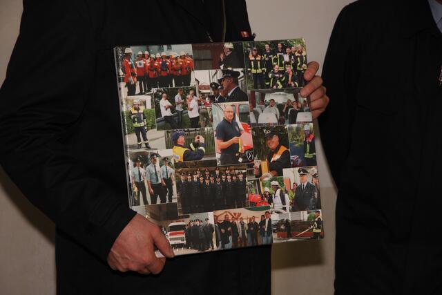 Zur Erinnerung an 40 Jahre aktiven Dienst. (Foto: Paul Kaufmann)