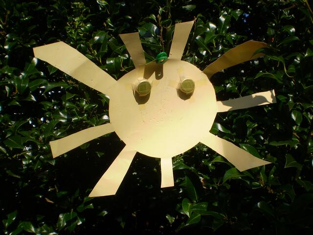Sonne mit BAKI-Augen aus einer Bremer Schule