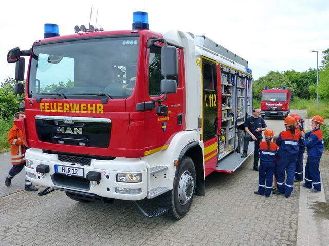 Besichtigung HLF der FF Ronnenberg