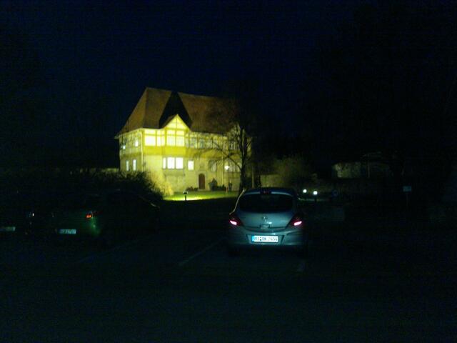 30)31028 Gronau: Das von Engelbrechtsche Haus, jetzt Museum.  100m links von der ehemaligen Turnhalle.