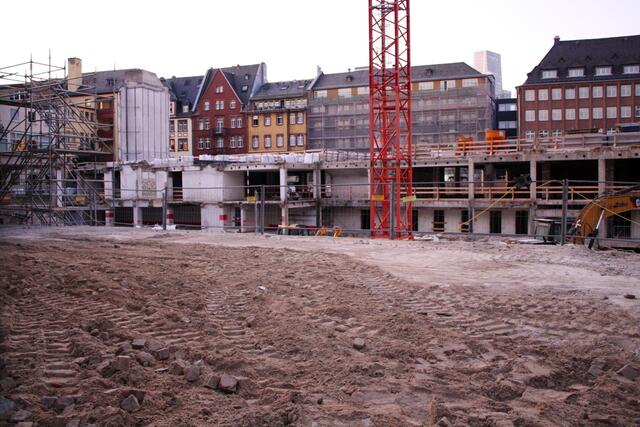 Blick von der neuen Schirn zur Braubachstrasse