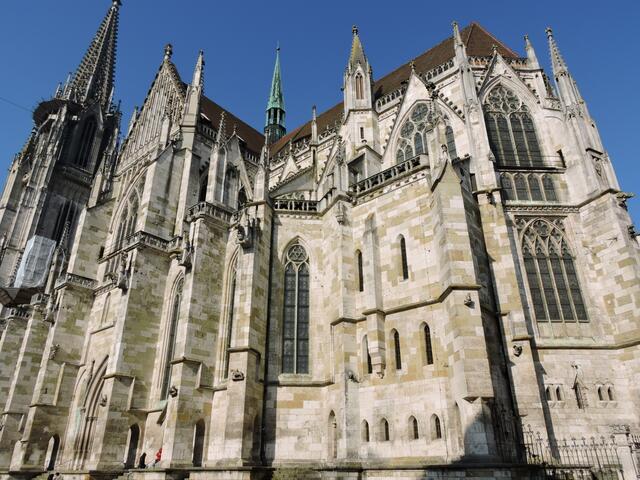 Seitenansicht des Regensburger Doms !