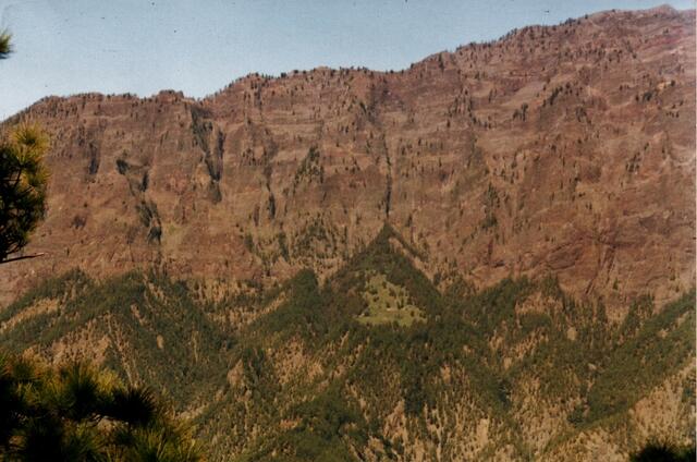 Äusserer Kraterrand der Caldera de Taburiente