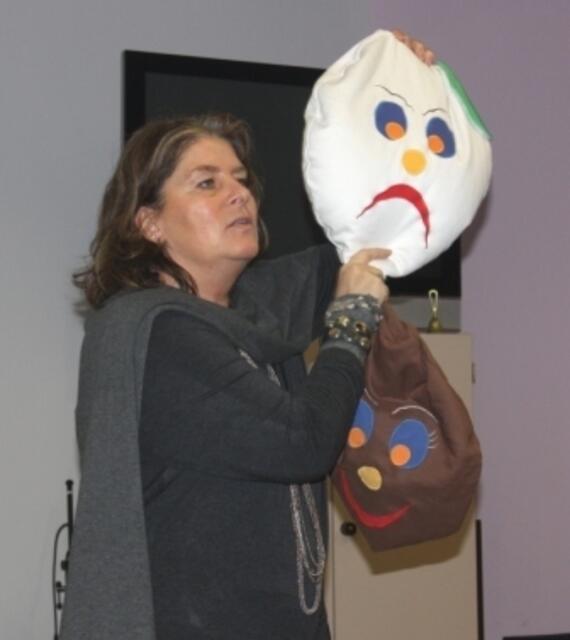 Andrea Lohaus: "Vom Wert des vollen Korns"! Mit Auszugsmehl haben wir nichts mehr "am Hut".