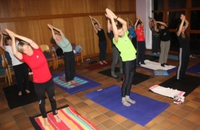 Morgengymnastik - Körperliches Wohlbefinden "Auf Biegen und Brechen"?!