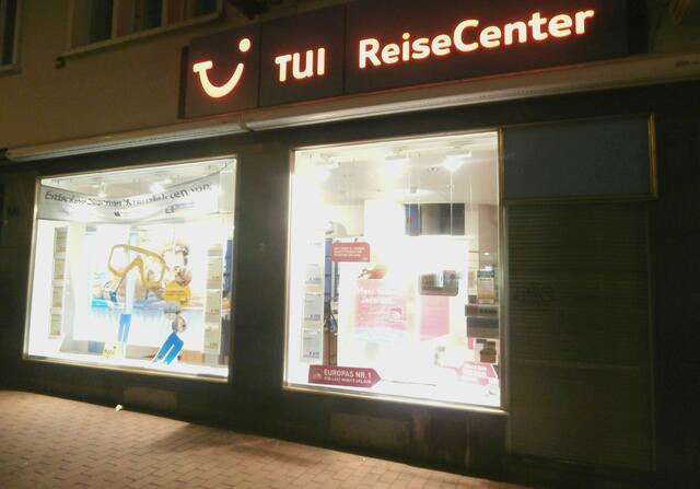 Heutiges Reisebüro in der Falkenstraße 4/6. So schließt sich der Kreis.