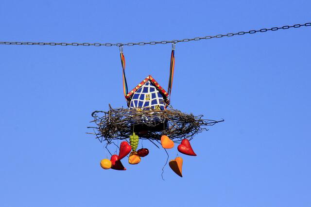Anja Meier-Schirra: "Vogelhaus (2) für Neubürger"