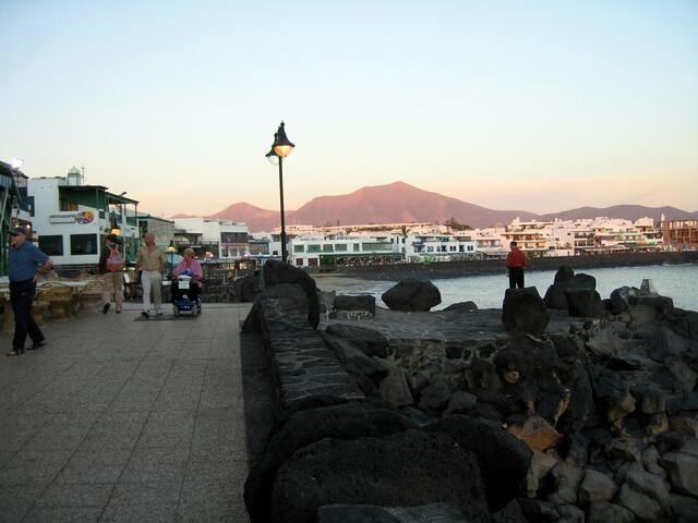 Puerto Blanco ganz im Süden, mein Favorit unter den Ferienorten. Von hier geht die Fähre nach Fuerteventura.