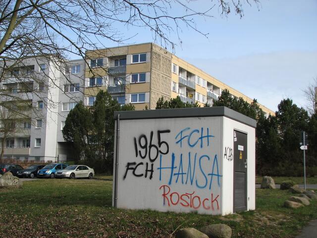 Kaum eine Wand bleibt verschont!