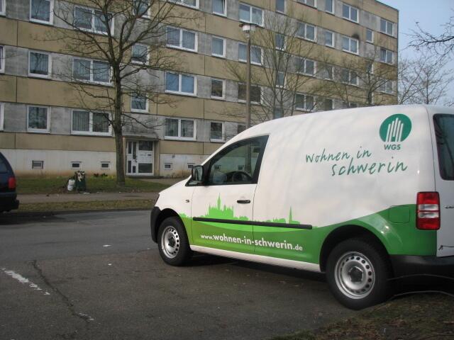 Betriebsblind?, na wenigstens ist der Betriebswagen schön sauber.