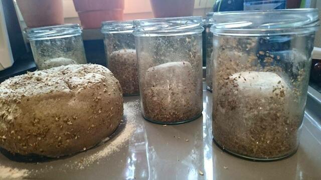 Ohne Wasser auf das Blech ....