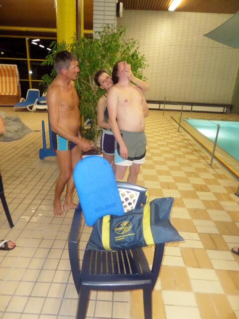 Platz 12 - Rettungsschwimmer üben die Befreiungsgriffe an Land (12 Stimmen) | Foto: DLRG Ortsgruppe Heuchelheim