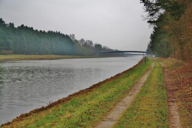 Soll ich nun nach rechts ...