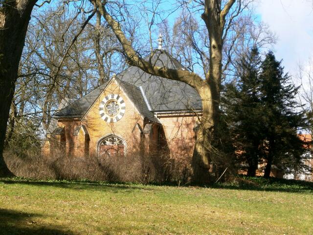 das Mausoleum der Fürstenfamilie im neugotischen Stil