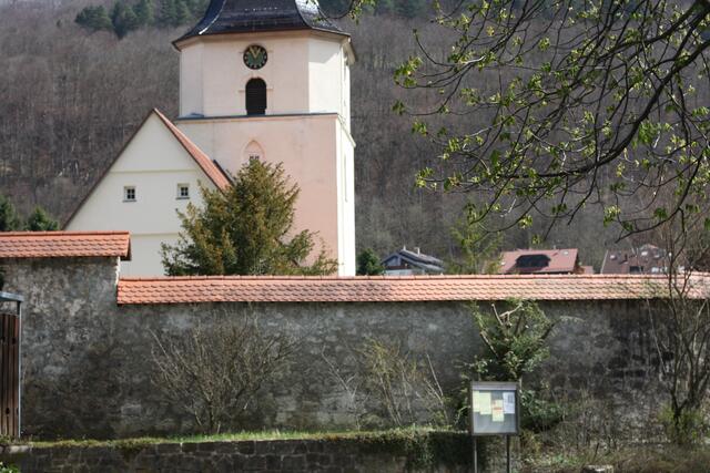Johanneskirche, Westseite