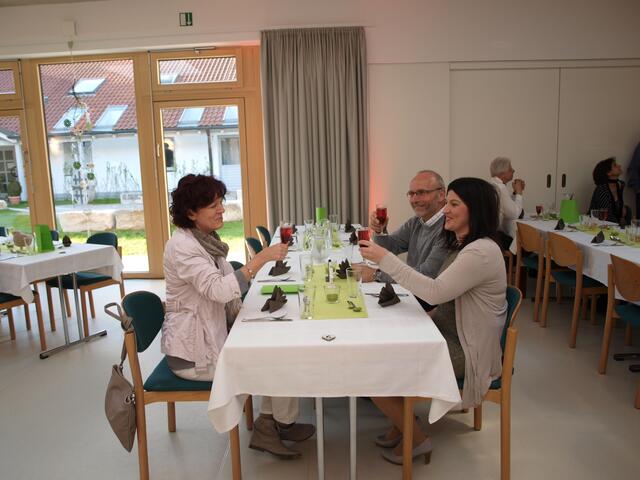 Zur Begrüßung gibt es einen Aperitif