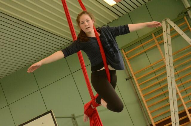 "Träumer, Tänzer und Artisten", sondertraining   08