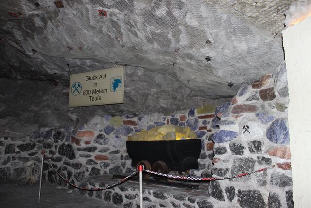 in 800 m Teufe  - die Kristallgrotte