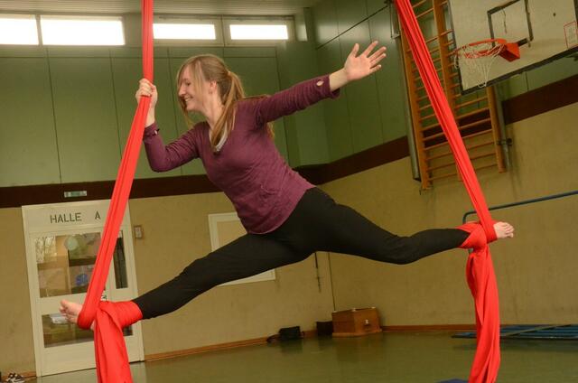 "Träumer, Tänzer und Artisten", sondertraining   07