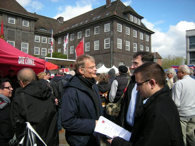 Mitte Schlossarek, rechts Andre´´ Tepper. Links Michael Fleischmann. Alle haben eine eigene Meinung. Tepper wurde gerade zurück gestuft.