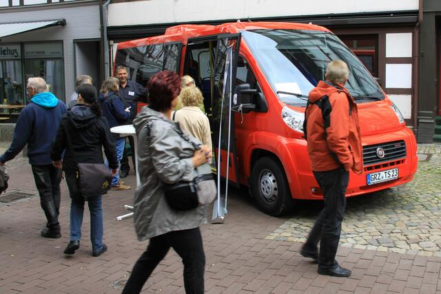Das Interesse an dem  Bürgerbus war ausgesprochen groß.