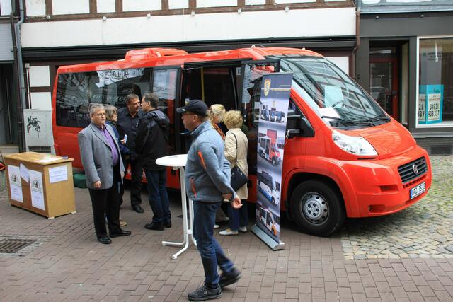 Das Interesse an dem  Bürgerbus war ausgesprochen groß.