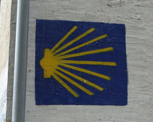 Pilgerzeichen am Westfälischen Pilgerweg, Busdorfwall in Paderborn