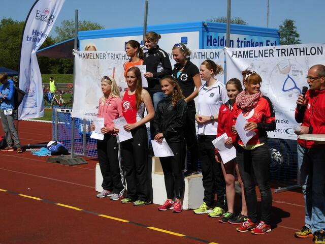 Die schnellsten Frauen beim Saisonauftakt in Hameln.