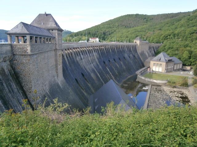 Die andere Seite der Staumauer