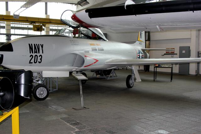 T 33 T Bird
