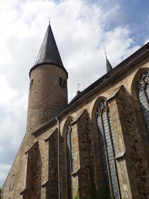 Die übrigen Bauten sind zum Ende des Mittelalters entstanden.