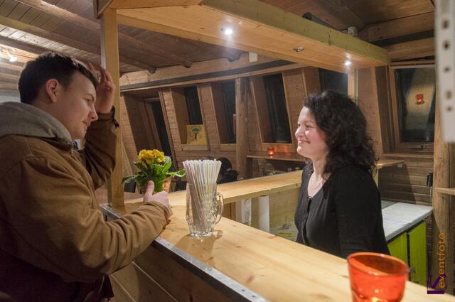 Eine perfekte Show präsentierte die Baerenbande der Friedberger Konradin-Realschule im Augsburger Jugendhaus Lehmbau - Impressionen vom Jugendhaus Lehmbau