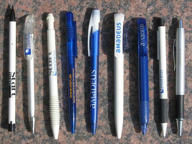 Verschiedene Kugelschreiber aus der Zeit von START bis Amadeus