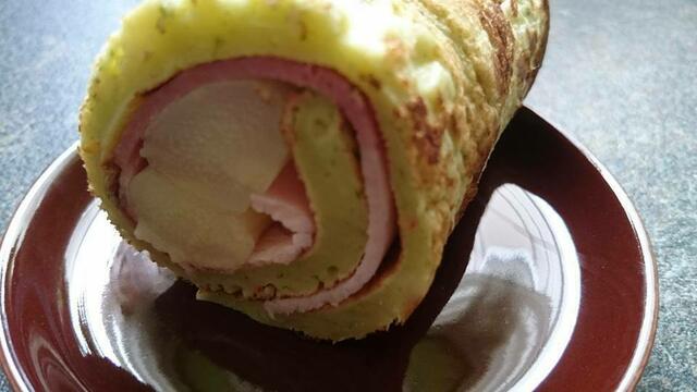 gefüllt mit Spargel und Schinken