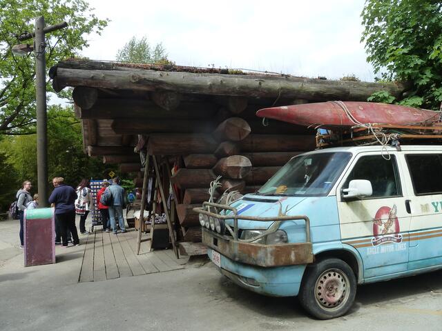 Noch ein altes Auto.