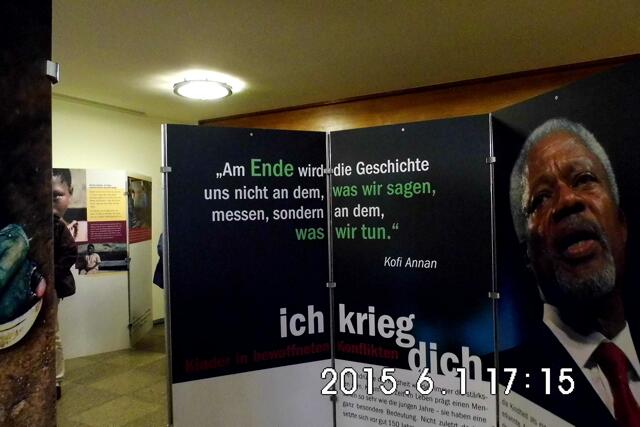 Ich lasse mich nicht schnell von Menschen beeindrucken. Aber vor diesem Mann ziehe ich meinen Hut. Und auch wir werden in Tröglitz wohl nicht an unseren Events gemessen. Es sind die Taten die in die Geschichtsbücher eingehen.