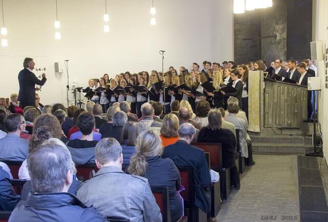 Der Jugendchor der Neuapostolischen Gemeinde Hannover