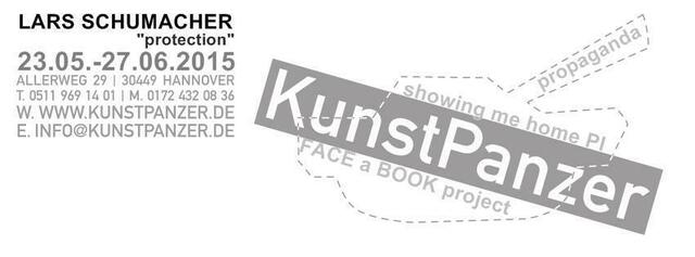 In der Galerie Kunstpanzer Hannover können alle eingesandten Werke im Format 10x15cm bis zum 27.06.2015, immer Donnerstag und Freitag von 15 – 18 und am Sonntag von 13 – 16 Uhr​ angesehen werden. Der Kunstpanzer befindet sich im Allerweg 29 gegenüber der Erlöserkirche / Gospelkirche in Hannover Linden (Süd) und ist über die Haltestelle Allerweg mit der Bahn gut zu erreichen.
