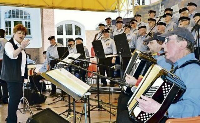 So sieht es die LeineZeitung am 8.06.15 in Ihrer Ausgabe