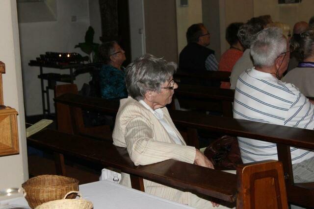 Ehrenbürgerin Waltraut Krückeberg genießt das Konzert!