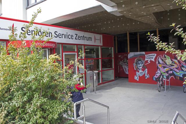 Einige Ämter der Stadt Hannover, wie dieses Senioren-Service-Zentrum, sind noch MIeter.