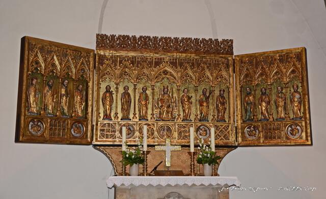 Altar...