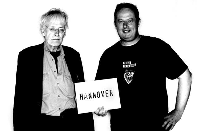 Impressionen von der Kunstausstellung über den Dächern der Stadt Hannover 12.- 14. Juni 2015 BREDERO HOCHHAUS - Kunst im 16. Stock.